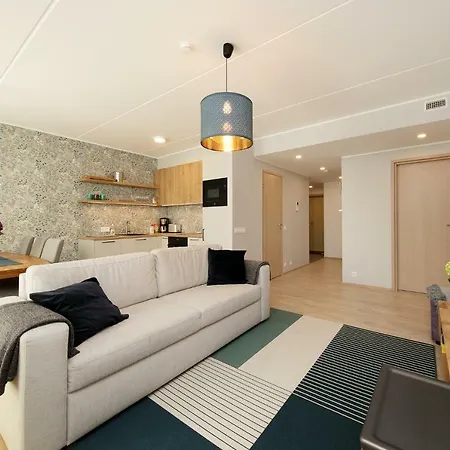 Apartment Cozy, 2 Bedroom With Free Parking