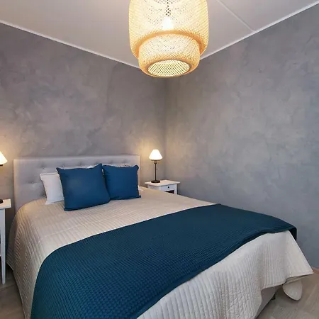 Apartment Cozy, 2 Bedroom With Free Parking