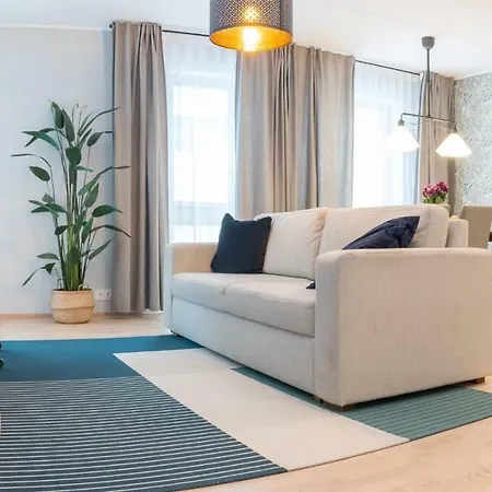 Lejlighed Cozy, 2 Bedroom With Free Parking Tallinn